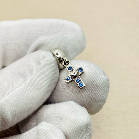 EUC Pandora 790355CZB Sterling Silver Cross Dangle Charm w/ Blue Zirconia - Picture 4 of 8